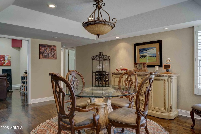 5431 E Piping Rock Rd-11