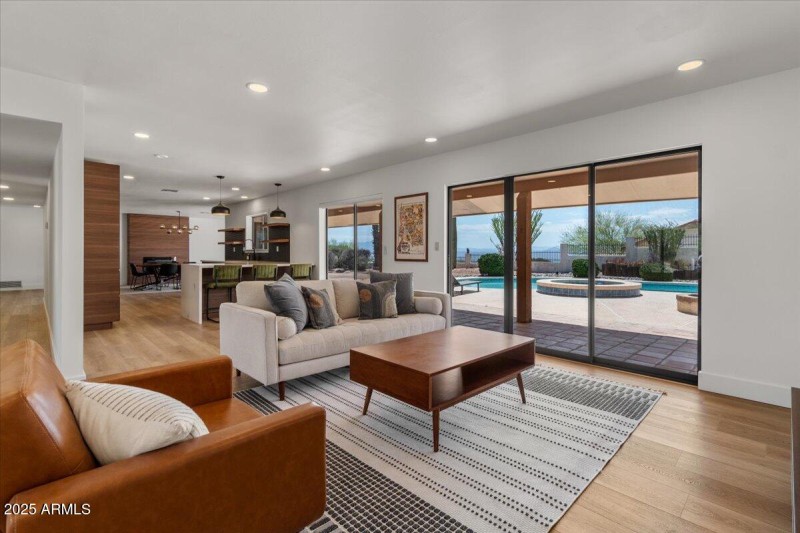 15-Living Room