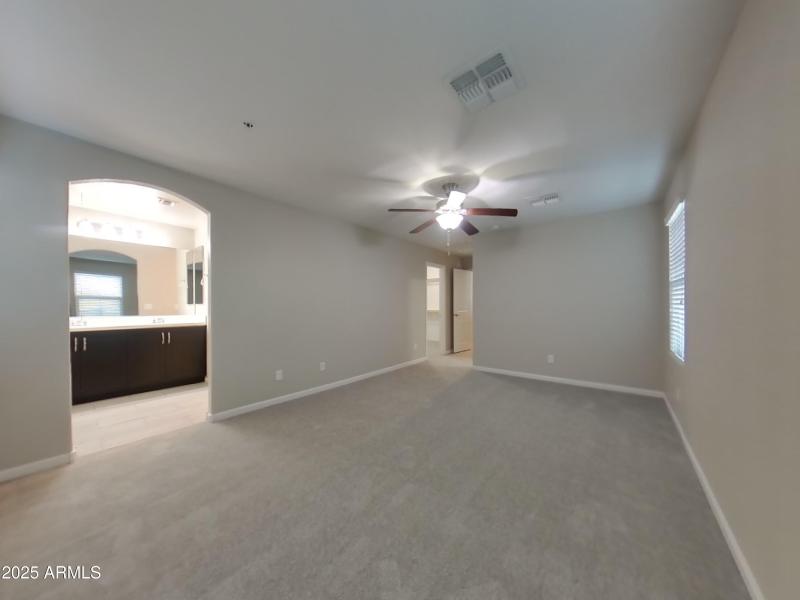 5_pc_y3GEz1JhSI_GX2ky3UsoY_layout_0