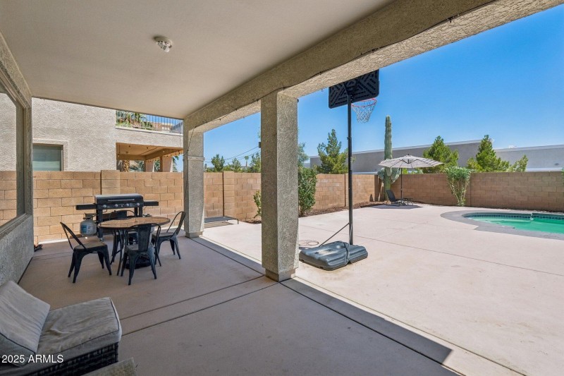 30-web-or-mls-W Saguaro Ln-S2706-028