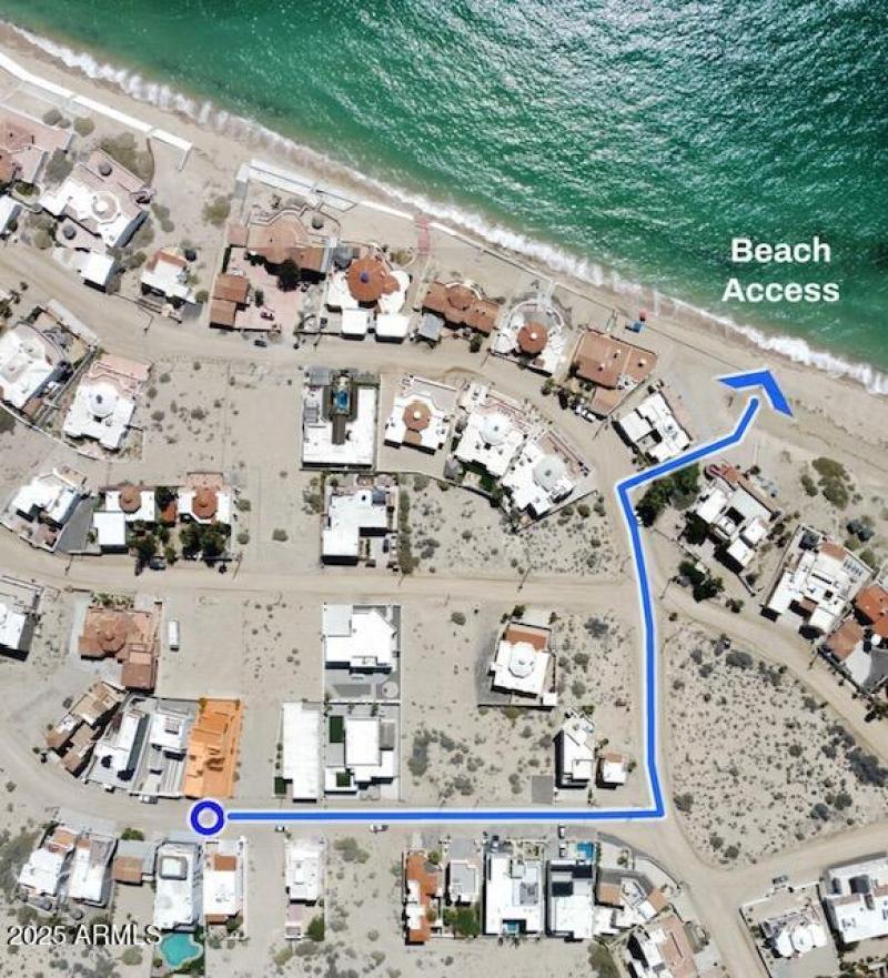 Las Conchas Beach Access