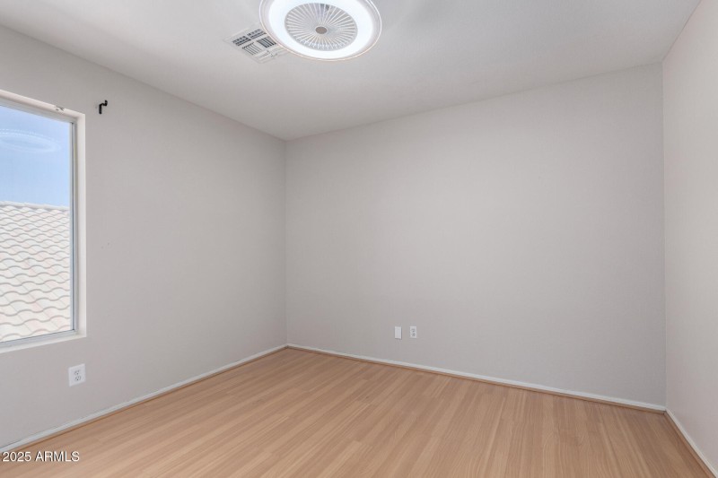 Guest bedroom 3 12th