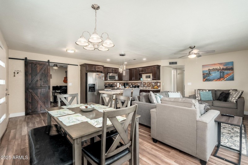 11450 E Elton Ave - 07