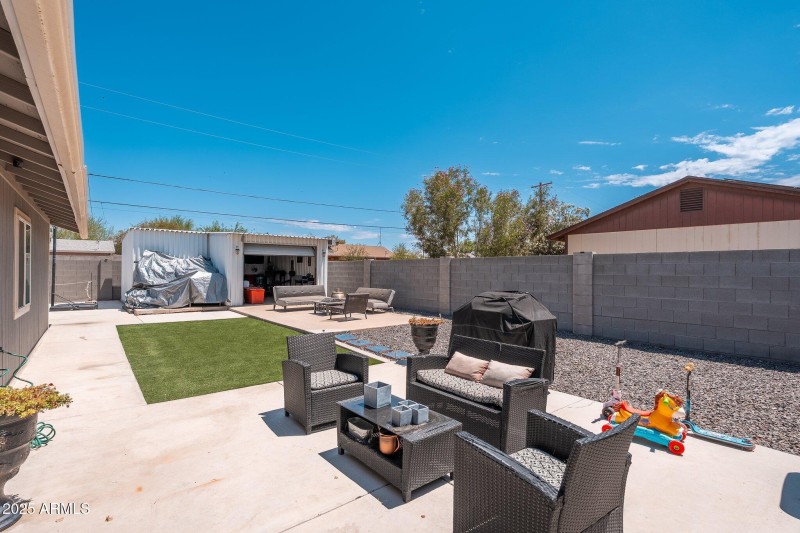 11450 E Elton Ave - 23