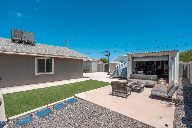 11450 E Elton Ave - 25