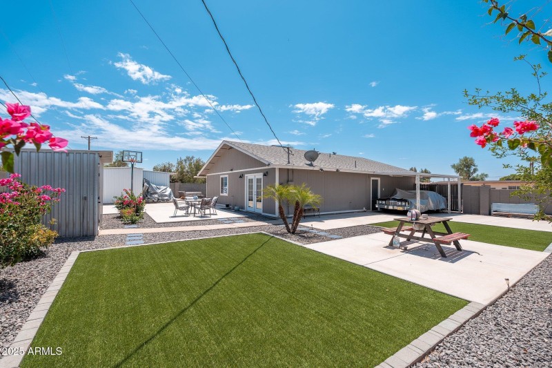 11450 E Elton Ave - 32