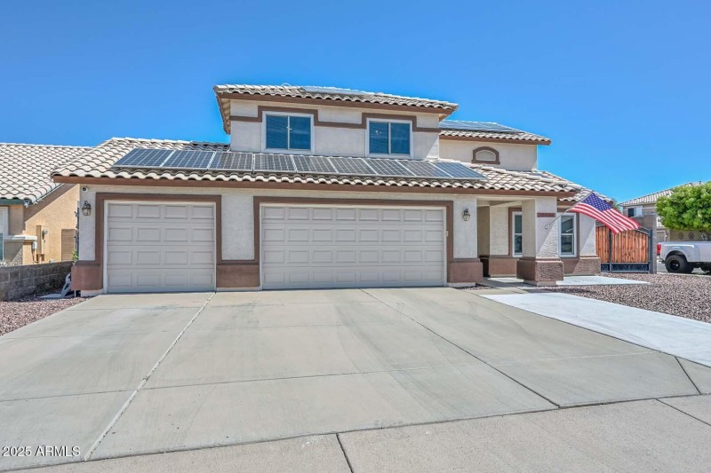 Front View-3 Car Garage