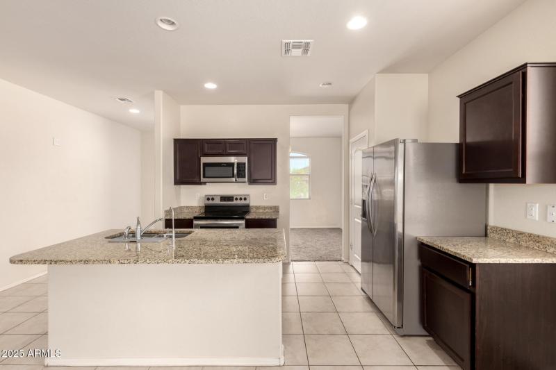 13 - Sunflower 11303