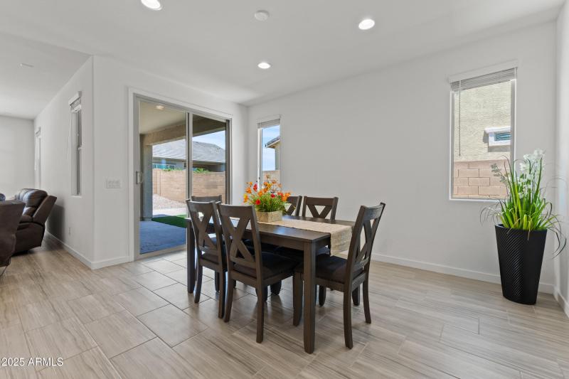 Light Bright Dining Nook Poinsettia