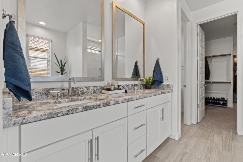 Double Vaniety Primary Bath