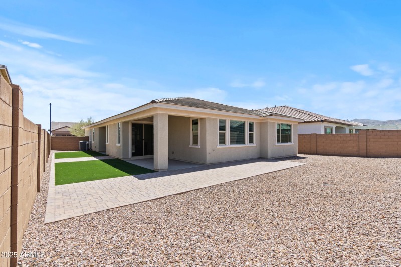 East side Yard with Turf