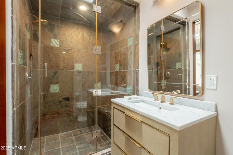 Ensuite Bath For Bedroom #2