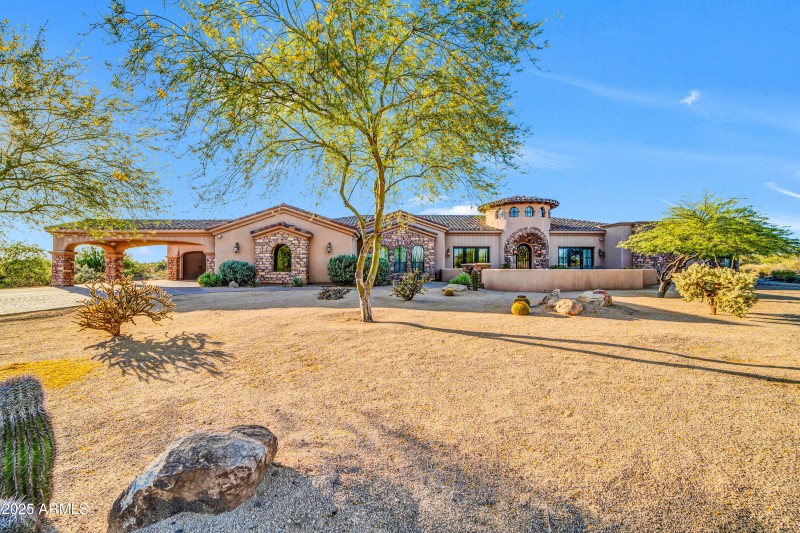 8024 E Lone Mountain Rd-3