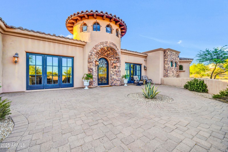 8024 E Lone Mountain Rd-6