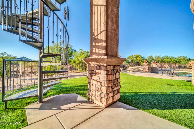 8024 E Lone Mountain Rd-75