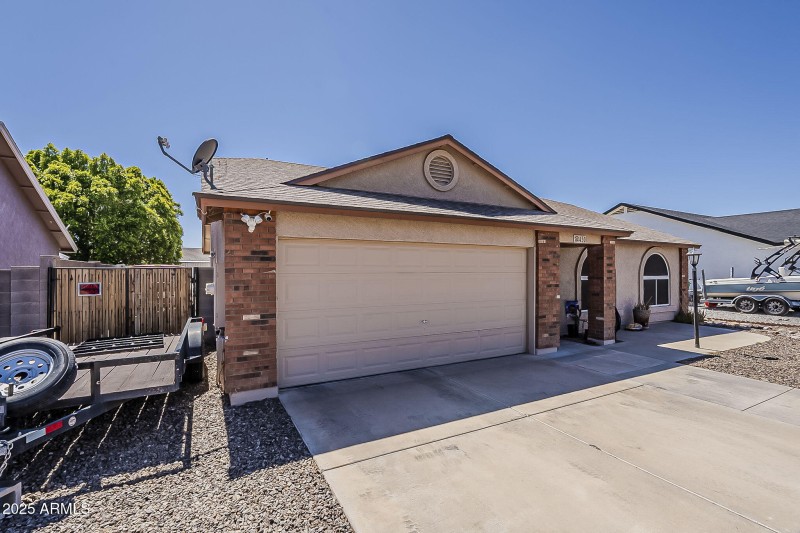 RV Gate & Parking