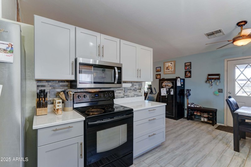 6525 e Fox hollow ln-6