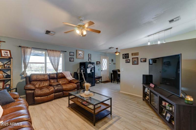 6525 e Fox hollow ln-11