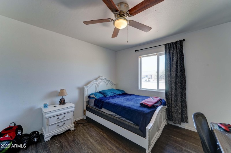 6525 e Fox hollow ln-19