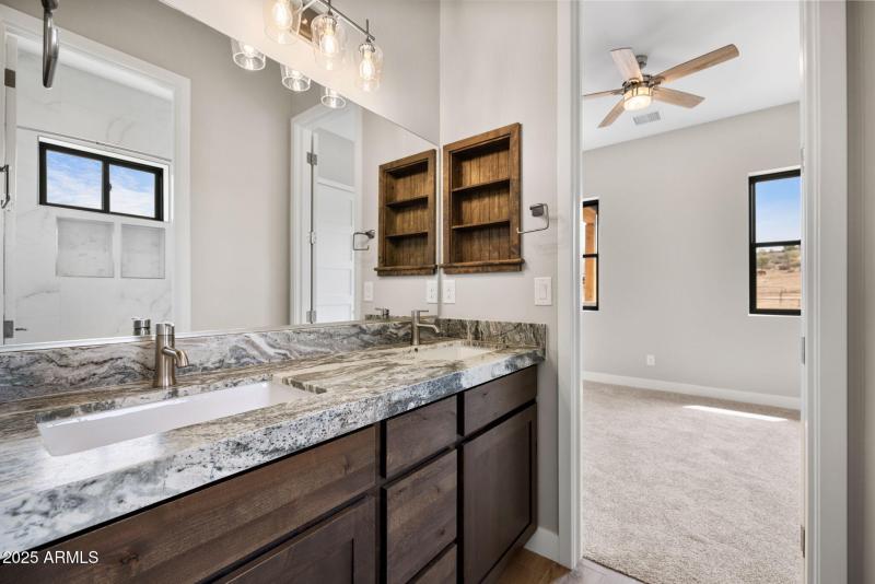 48-Jack and Jill Bathroom_1