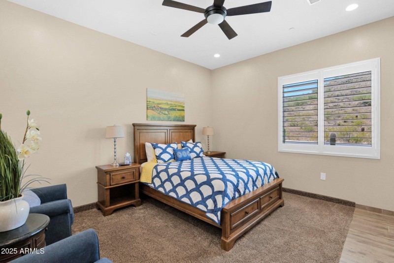 56-web-or-mls-P1235426