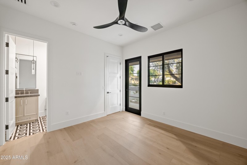 23002 N. Country Club Trail-24