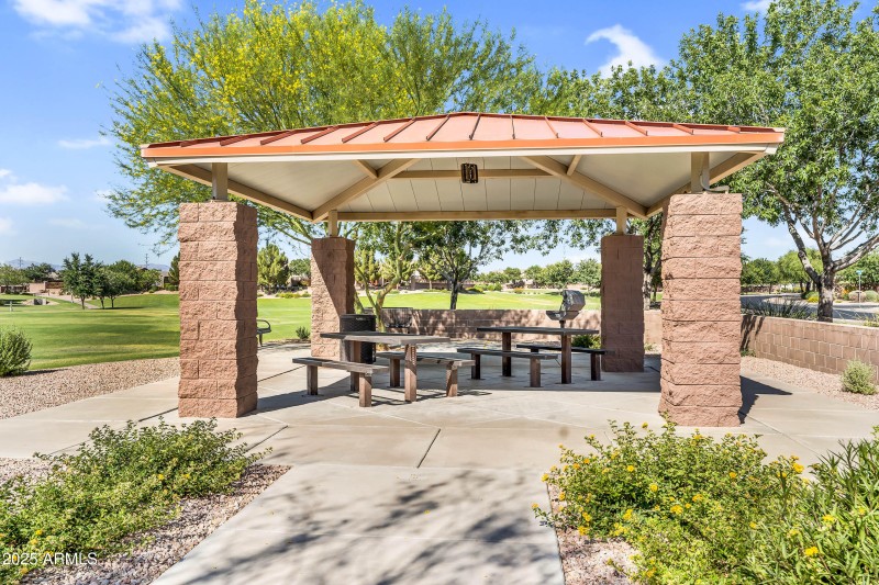 223rdNeighborhood-02