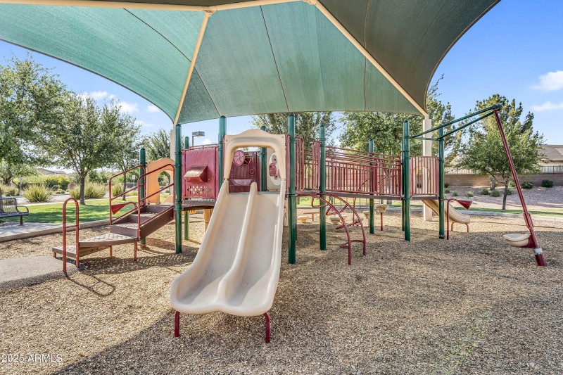 223rdNeighborhood-17