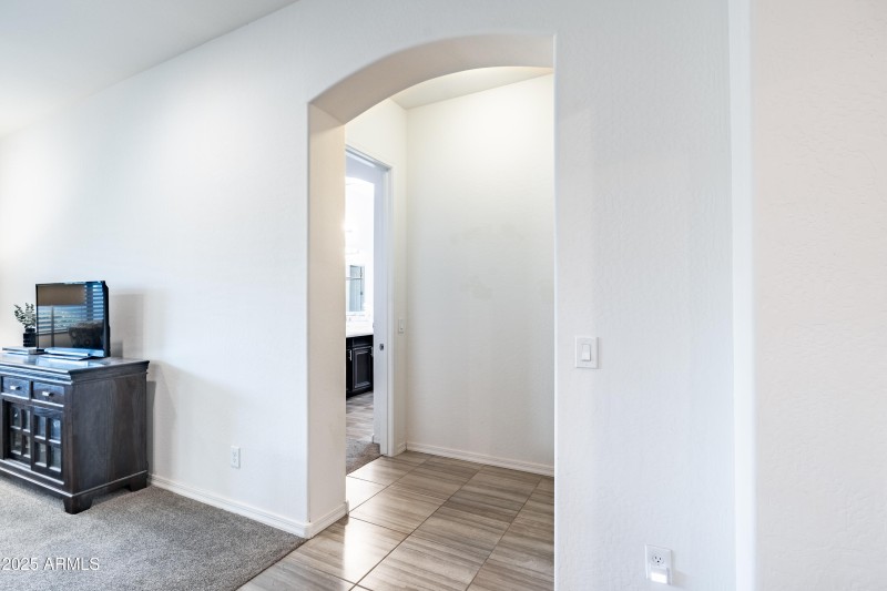 primary bedroom entry