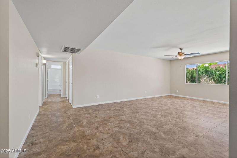 35_4846_W_Palo_Verde33_mls
