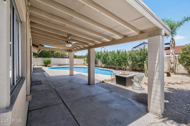 54_4846_W_Palo_Verde49_mls
