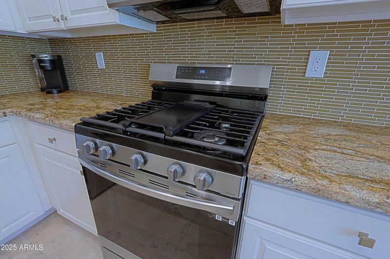 Kitchen 4