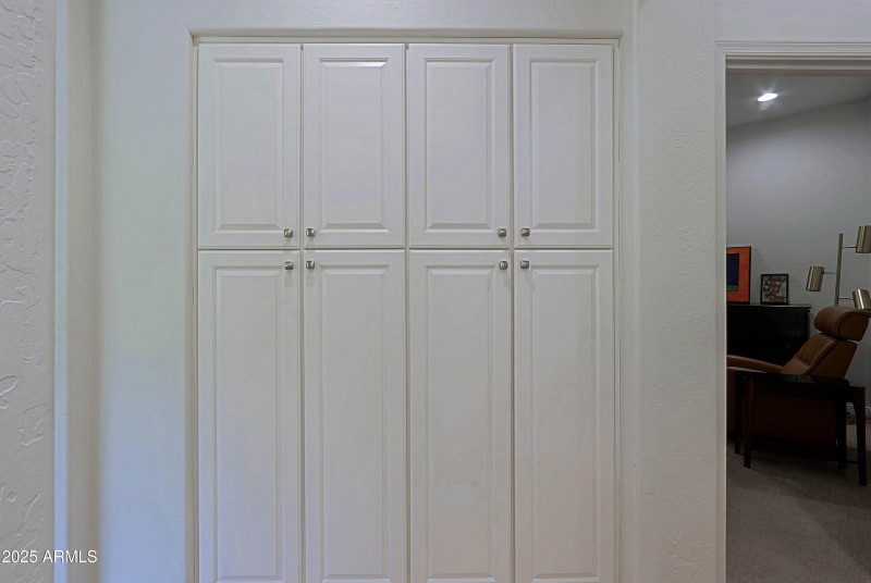 Kitchen 8