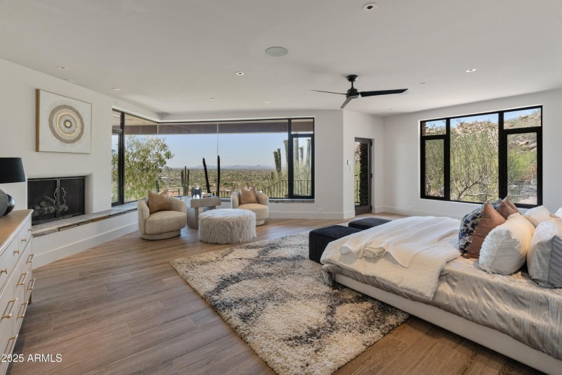 6901 E Restin Rd-4