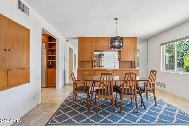 Dining room with functional built-ins