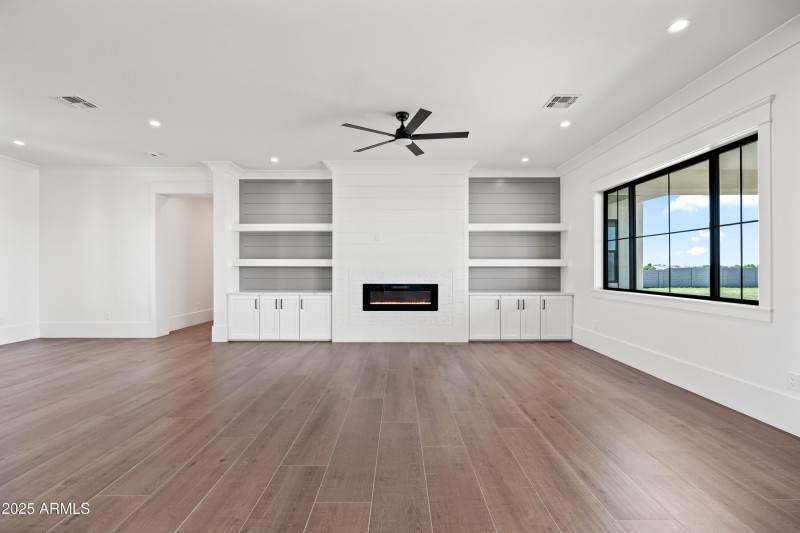 3a family room