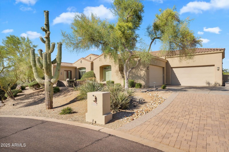 4 car garage parking