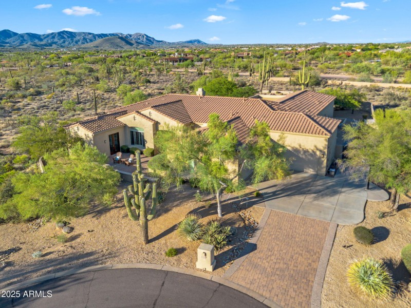 Mountain views everywhere!