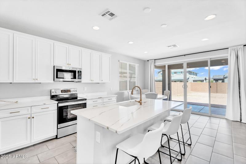 22484 E Twilight Kitchen