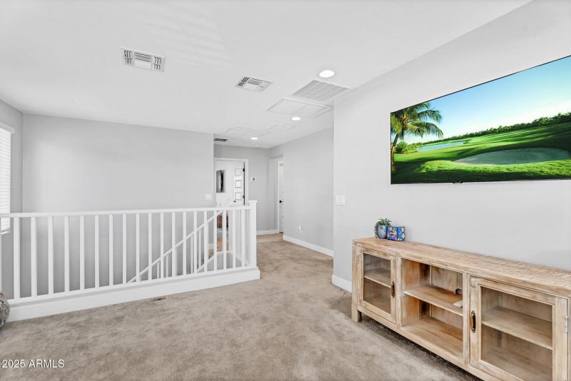 22484 E Twilight Loft