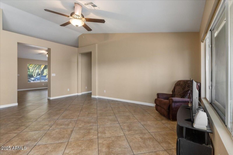 12-Family Room