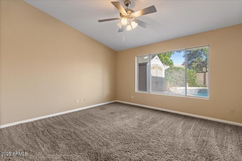 18-Primary bedroom