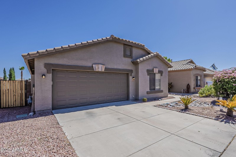 2-web-or-mls-Saguaro-2