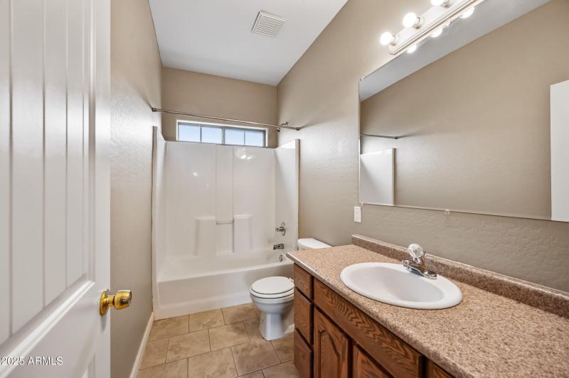 ocupix-3808 S 339th Ave-24