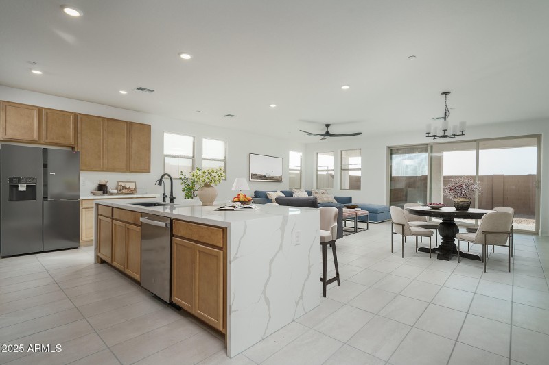 3A) KITCHEN