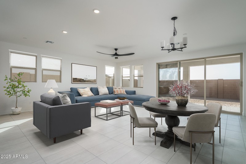 5A) DINING & GREAT ROOM