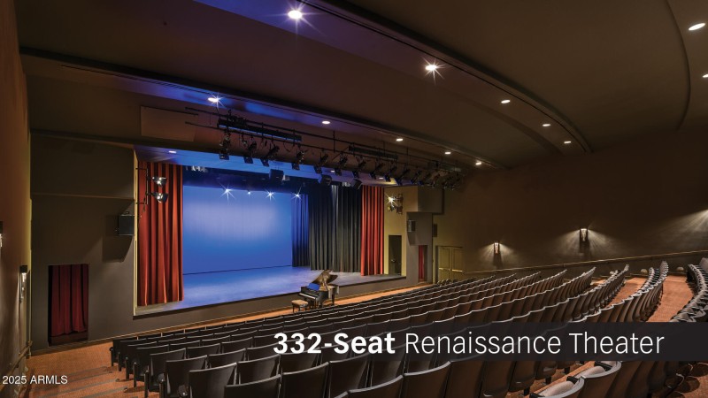 PC Slideshow - 332 Seat Renaissance Thea