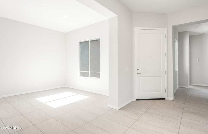 Den / Entry