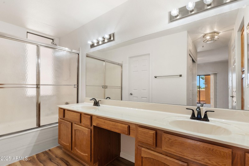 Double Vanity