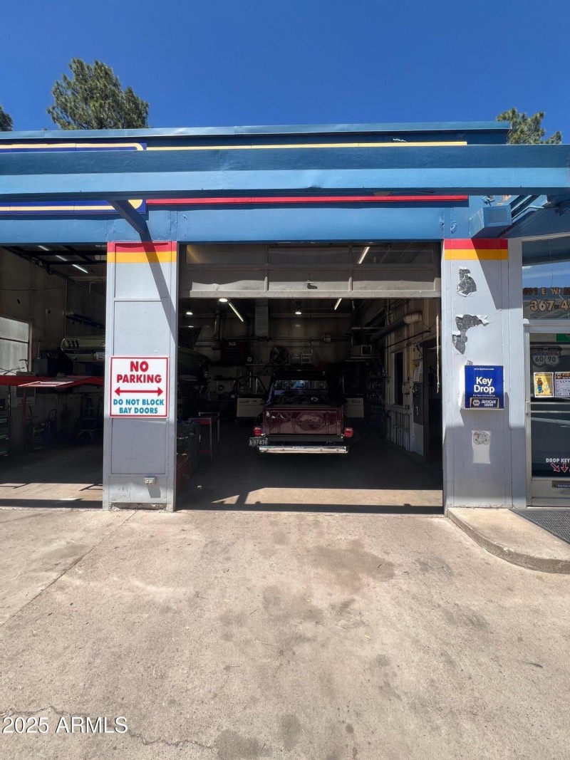 Bay 2